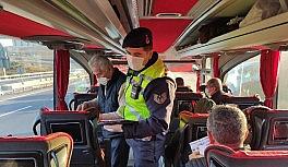 Jandarma şehirlerarası toplu taşıma araçlarını denetledi