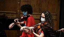 Kadıköylü çocuklardan 'Caz Konseri'