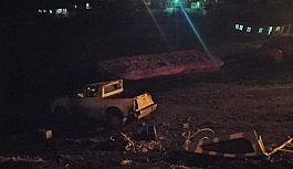 Kamyonet şarampole yuvarlandı: 1 ölü, 2 yaralı