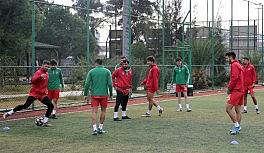 Karşıyaka'da korona virüs şoku