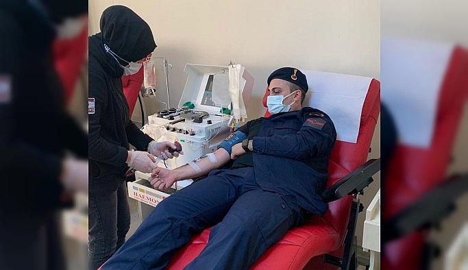 Koronavirüsü yenen Jandarma personelleri bağışçı oldu