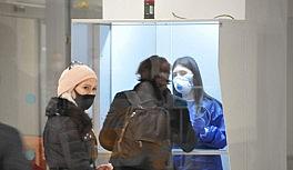 Londra'dan gelen yolculara PCR testi