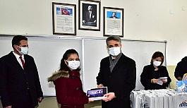 Malatya'da tablet dağıtımına başlandı