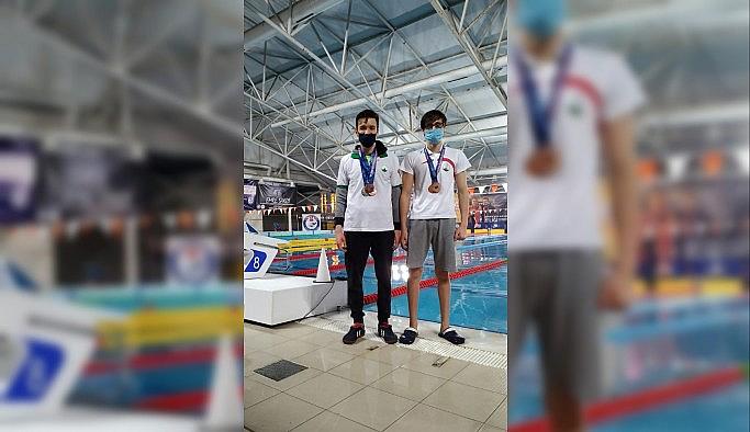 Osmangazili kulaçlardan çifte başarı