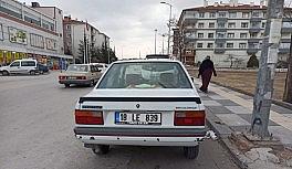 Otomobil ile çarpışan motosikletli kurye yaralandı