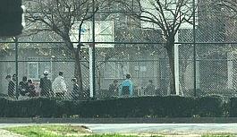 (Özel) Kısıtlamayı deldiler, maç yapıp oyunlar oynadılar