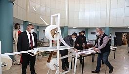 Palandöken Belediyesi maske makinası üretti