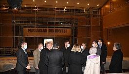 Pursaklar Devlet Tiyatroları perde açmak için gün sayıyor