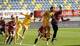 Süper Lig: Gençlerbirliği: 0 - Ankaragücü: 0 (İlk yarı)