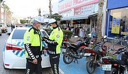 Şüphe üzerine incelenen motosikletin plakası sahte çıktı