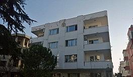 Tavada unutulan yağ apartmanı yakıyordu