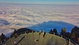 Uludağ'da bulutların dansı