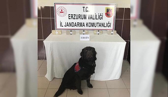 Valizinden 2 kilo 550 gram uyuşturucu maddesi çıkan şahıs tutuklandı