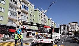 Van Büyükşehir Belediyesi 868 kilometre yol çizgisi çekti