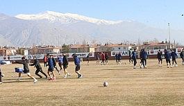 24Erzincanspor Sancaktepe hazırlıklarını sürdürdü