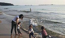 Alanya'da yılın ilk günlerinde deniz keyfi