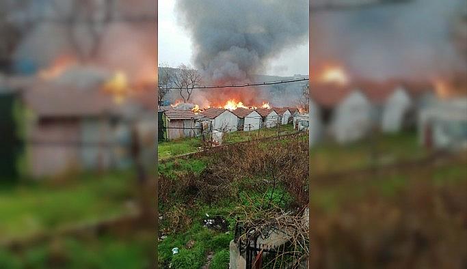Bursa'da tatil köyü yılın ilk günü alevlere teslim oldu