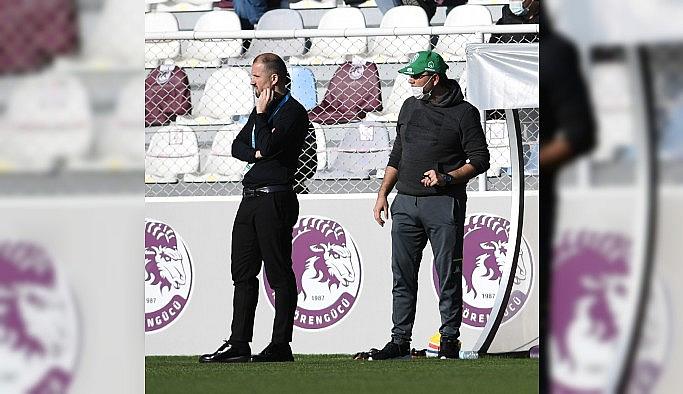 Bursaspor Teknik Direktörü Mustafa Er: "Mutluyuz, gururluyuz, onurluyuz"