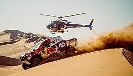 Dakar Rallisi'nde Stephane Peterhansel liderliği ele geçirdi