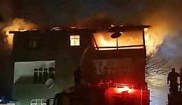 Iğdır'da çıkan yangın korkuttu