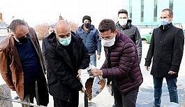 İliç'te sokak hayvanları unutulmadı