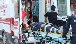 Kısıtlama saatinde ehliyetsiz kullandığı motosikletle hastanelik oldu