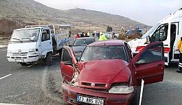 Otomobil ile pikap çarpıştı: 1 yaralı