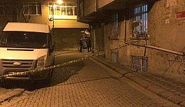 Zeytinburnu'nda 15 aylık bebek 2. kattan düştü