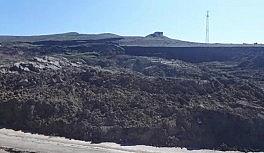 Tekman - Erzurum Palandöken yolunu heyelan...