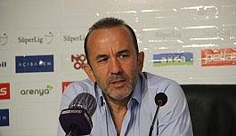 Mehmet Özdilek: "Bu maçtan çıkaracağımız...
